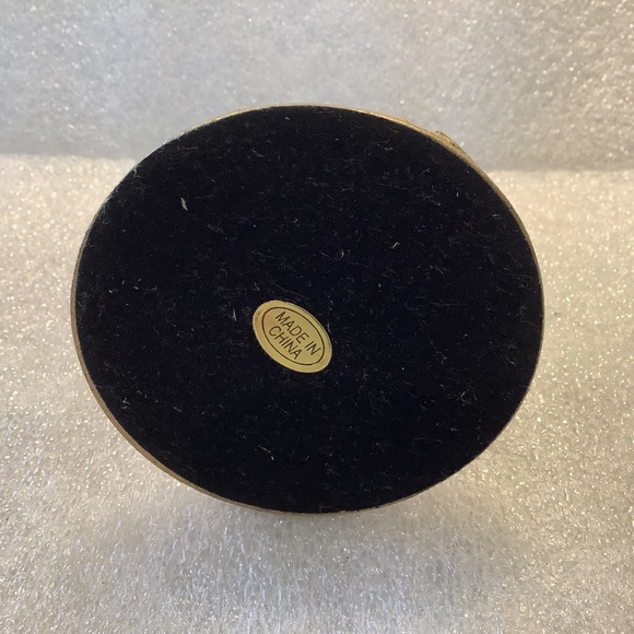 Vintage Enamel And Crystal Penguin Collectible Figurine - Picture 8 of 9